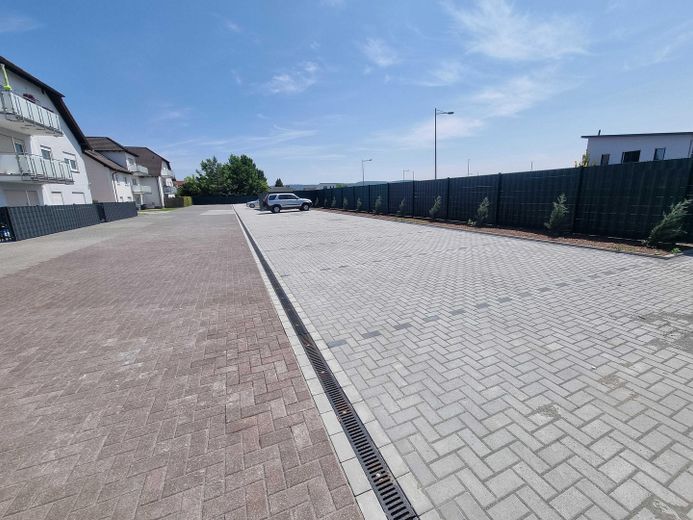 Ramstein | 27 viviendas | TOTALMENTE ALQUILADO | 437.064 € de alquiler neto anual | 6,33 % DE RENTABILIDAD BRUTA | FACTOR 15,79 – Außenansicht Seufzerweg 2-4