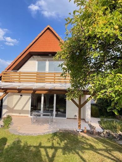 Haus 1 Terrasse und Balkon