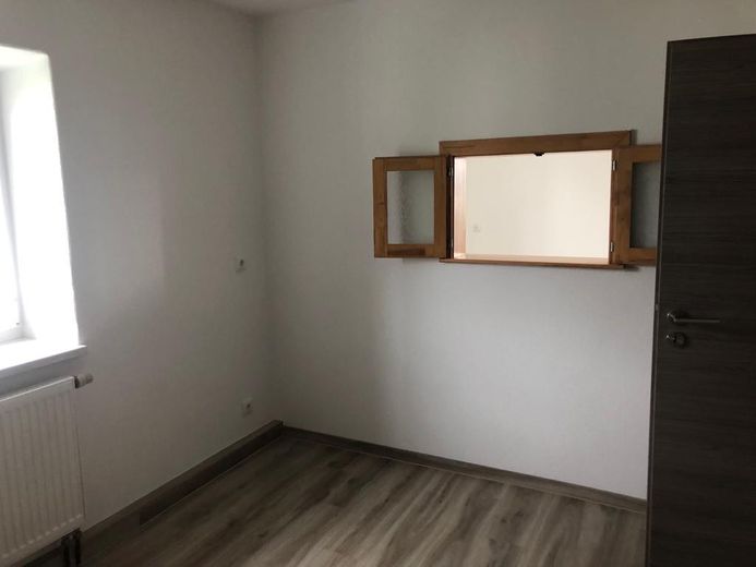 Lichtdurchflutete und neu renovierte 3,5-Zimmer Wohnung mit Terrasse und EBK - Nr. 4 – Küche