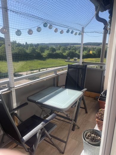 Schöne helle 3-Zimmerwohnung – Balkon