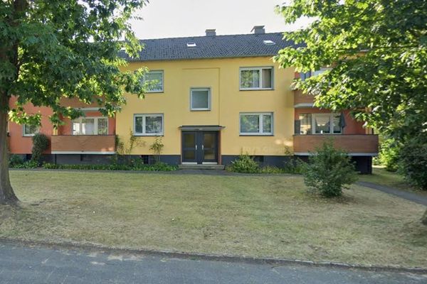 Gepflegte Wohnanlage mit 8 Wohneinheiten in Solingen-Ohligs – provisionsfrei