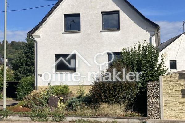 Detached house in Körprich with a large plot – positive preliminary decision for an additional residential building
