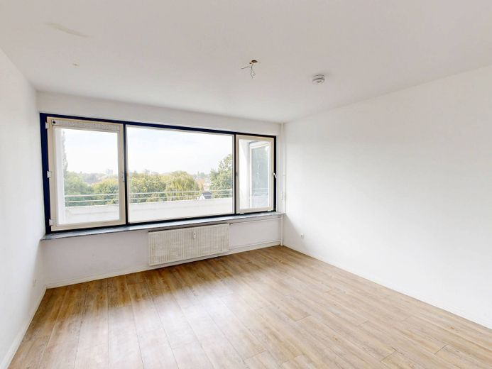 Helder&ruim: 3-kam.-app. met BALKON en inbouwkeuken – Ansicht I: Schlafzimmer I
