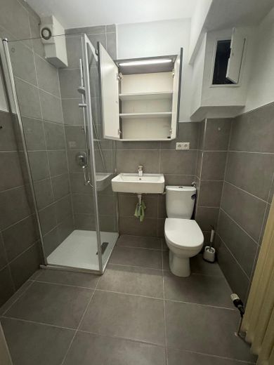 Vivir como en una casa unifamiliar + 1 mes gratis de alquiler – Foto 3