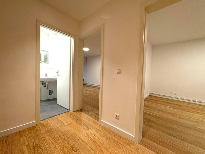 Flur zu den Zimmern & Bad