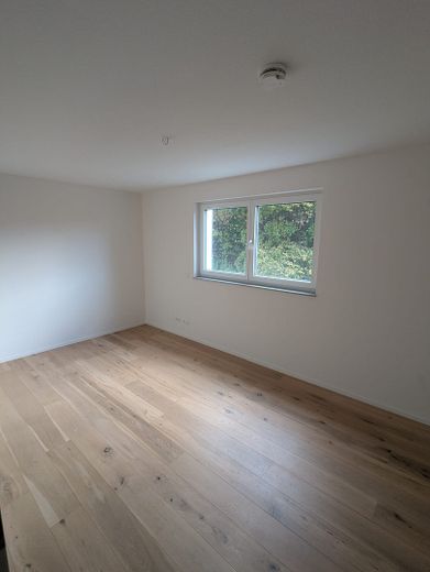Helle 2 Zimmer-Wohnung mit Stellplatz & Balkon in Oberschopfheim – Schlafzimmer