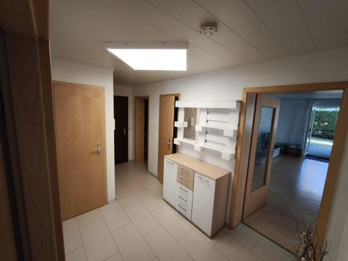 Gemütliche 3,5 Zimmerwohnung – Flur 