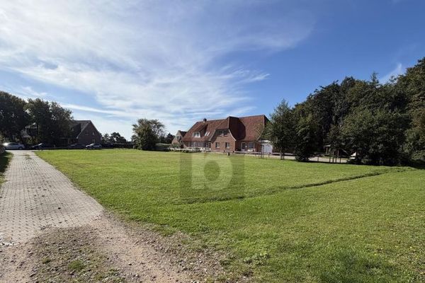 IHR SONNENVERWÖHNTER PLATZ IN TOP LAGE