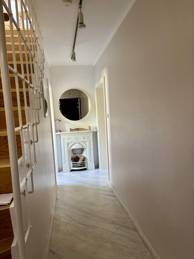 Moderne Doppelhaushälfte in Hemmingen – Flur