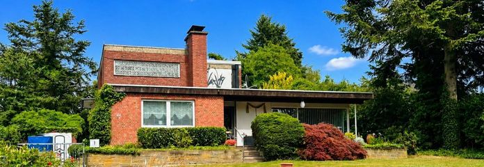 Bungalow auf großem Grundstück