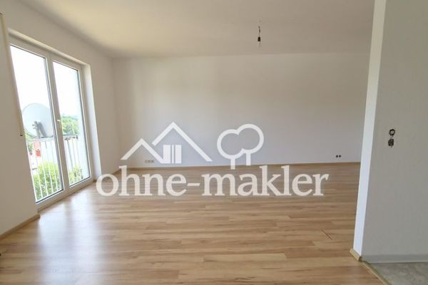 Wunderschön geschnittene 2,5-Zimmer-Wohnung mit französischem Balkon in Bad Soden-Salmünster.