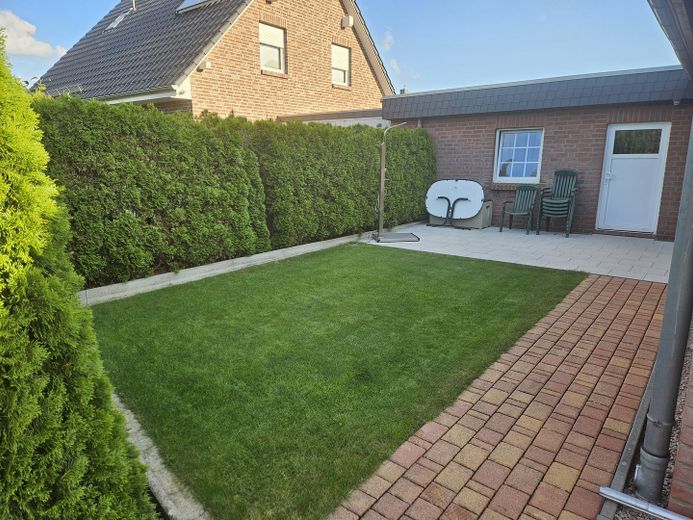 Provisionsfreier Bungalow in ruhiger Lage – Terrasse 2