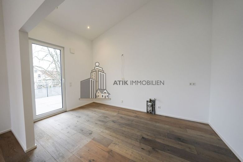 ATIK: Traumhaftes Penthouse - Wohnen mit Panoramablick auf die Starkenburg – Schlafzimmer