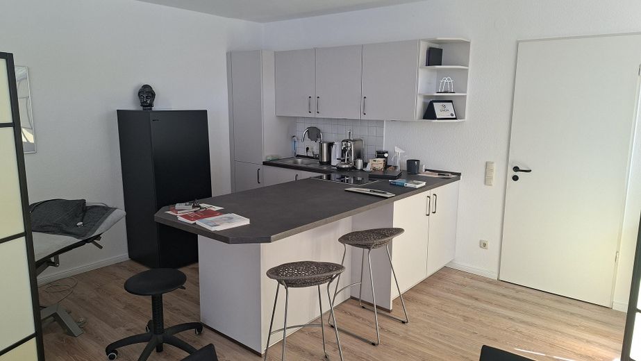 Attraktive Büro-/Praxiseinheit inkl. 1 Stellplatz - provisionsfrei – Foto 12