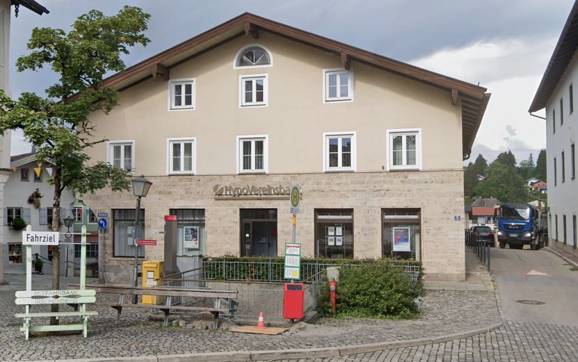 Großzüge Gewerbeeinheit am Stadtplatz | Bei Bedarf Wohnungen & Garten | Büro, Handel, Lager o.Ä. – Foto 1