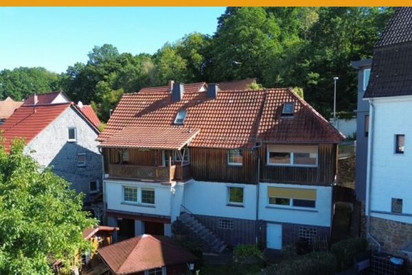 AMPIA DISPONIBILITÀ DI SPAZI E VISTA PANORAMICA!
NESSUNA PROVVIGIONE A CARICO DELL’ACQUIRENTE!