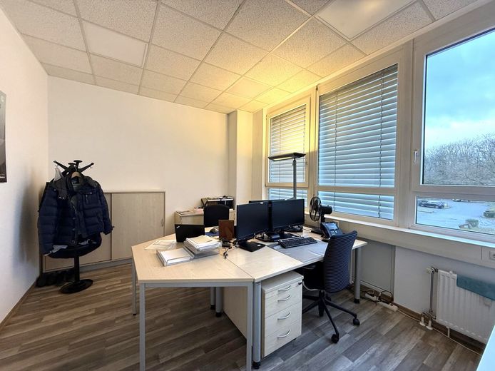 Büro3