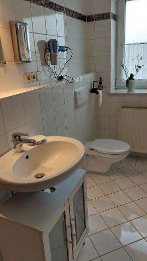 Haus 6 Zimmer 3 Bäder Garage Garten KG-Winkels Südlage – Foto 9