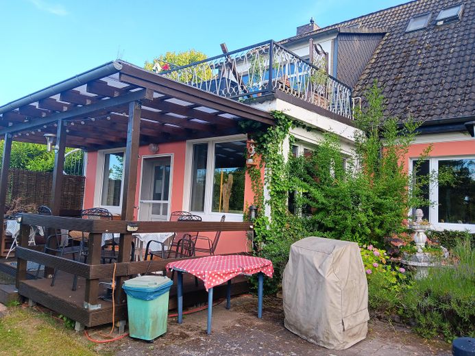 Haus am See Residenz oder Rendite – Ansicht Rückseite