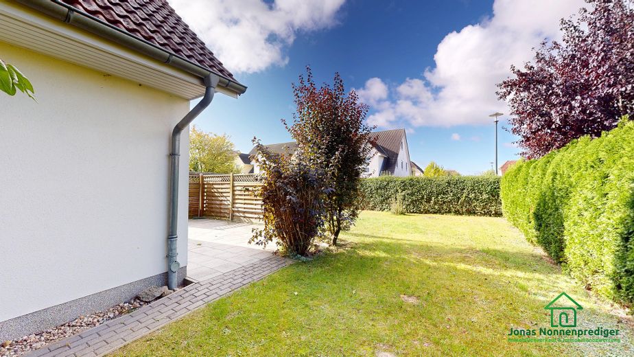 Einfamilienhaus mit Carport und Garten – Foto 25