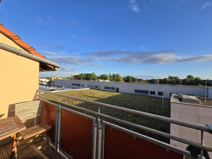 Attraktive 3-Zimmer-Maisonette mit Balkon und Schlossblick in zentraler Lage von Schwerin – Balkon