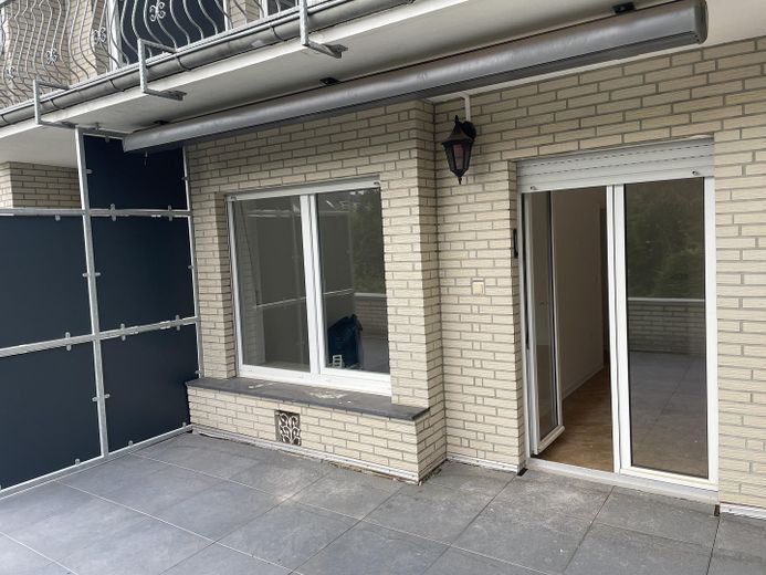 Terrasse mit Markise