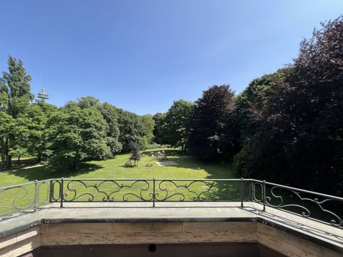151 m² im Denkmal | 2 Terrassen | Kamin | Parkwohnen Haus Hartenfels – Foto 1