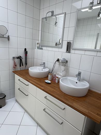 Lichtdurchflutetes modernisiertes Reiheneckhaus in ruhiger Fußweglage von Aldingen – Foto 18