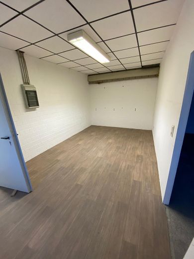 Lager-/Produktionsfläche mit Büro in Wuppertal-Vohwinkel – Halle - Abstellraum 