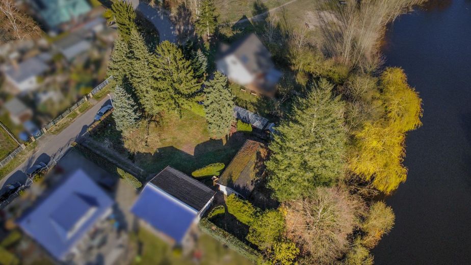 Luftbild Grundstück + See