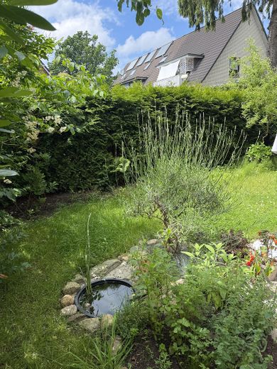 Groß Flottbek: 2,5 Zimmer mit kl. Garten in grüner Lage (WG 1) – Garten