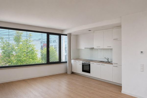 Appartement moderne de 2 pièces avec cuisine équipée