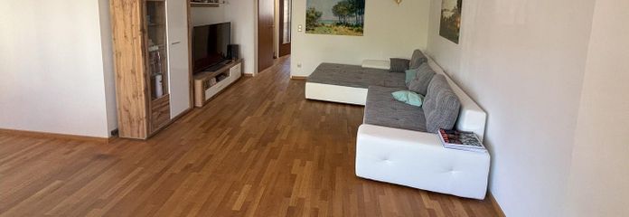 Wohnzimmer mit Essbereich