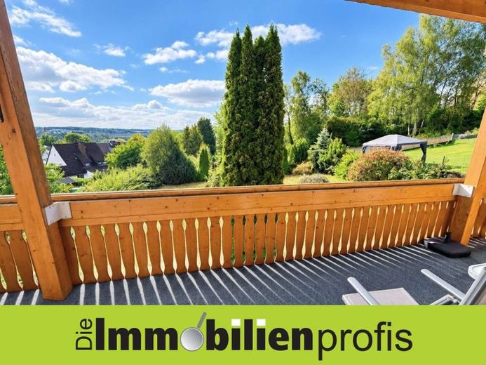 TOP: 1-2 Familienhaus mit Panoramablick in Hof – Foto 1
