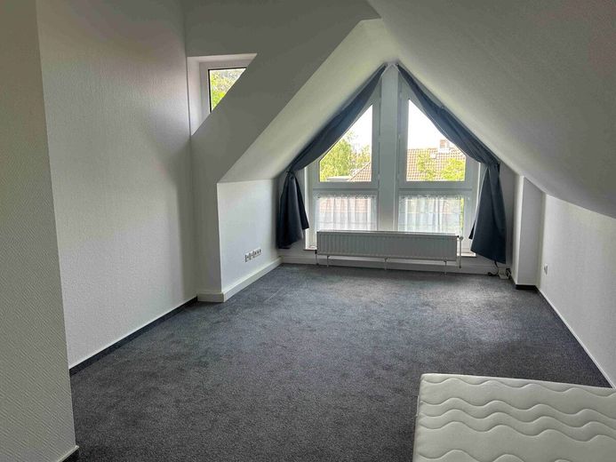 Komfortwohnen mit Ausblick - Ruhig und Zentrumsnah – Zimmer 2 - obere Etage