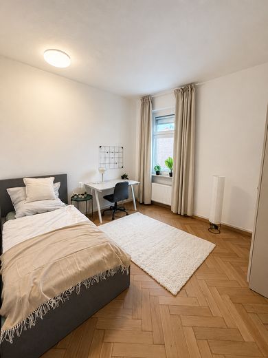 Кімната у WG для першого заселення – близько до TH Nürnberg, залишилося лише кілька вільних! – Zimmer