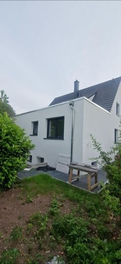 Sanierte ein Familienhaus – Foto 11