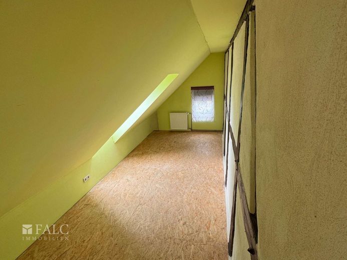 Provisionsfrei: Doppelhaushälfte mit viel Platz, Garten und Gestaltungspotenzial – Kinderzimmer 2