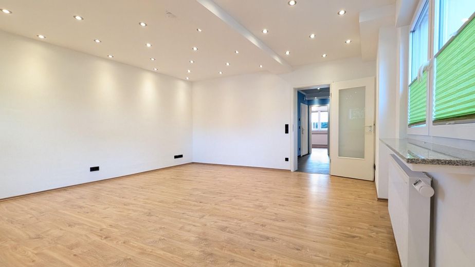Ampio appartamento con terrazza, due bagni, garage e annesso versatile - senza provvigione – Kinderzimmer (2)