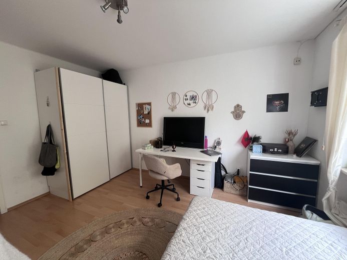 Schlafzimmer 2