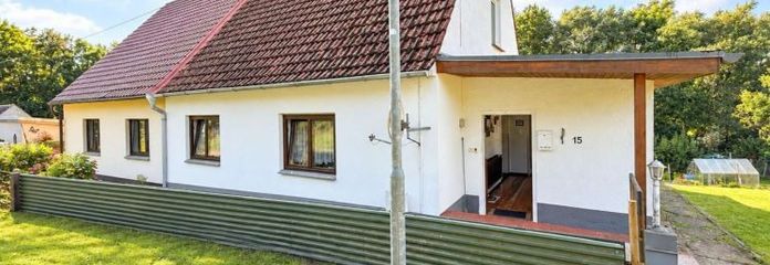 ***Rural living with plenty of space, a garden, and potential for expansion in Kahlenberg***