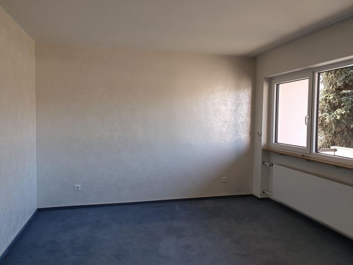 Charmantes Reihenendhaus in Nürnberg-Erlenstegen – Zimmer mit Balkon 1. OG