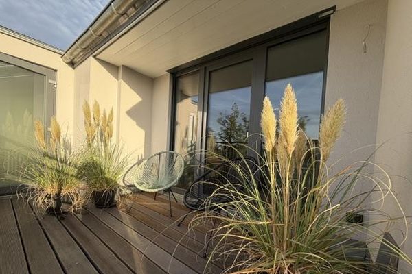 Obra nueva: Ático con terraza orientada al sur y cocina equipada - en Reinickendorf/Mitte