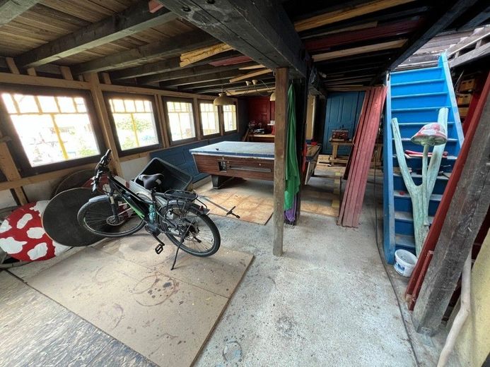 RUHIGES EINFAMILIENHAUS IN GEFRAGTER LAGE – große Nutzfläche
