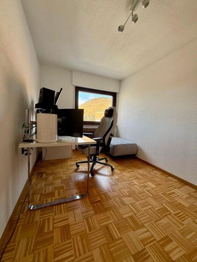 Kinderzimmer / Büro