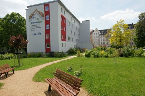 Seniorenwohnung mit Einbauküche - sofort bezugsfertig !
