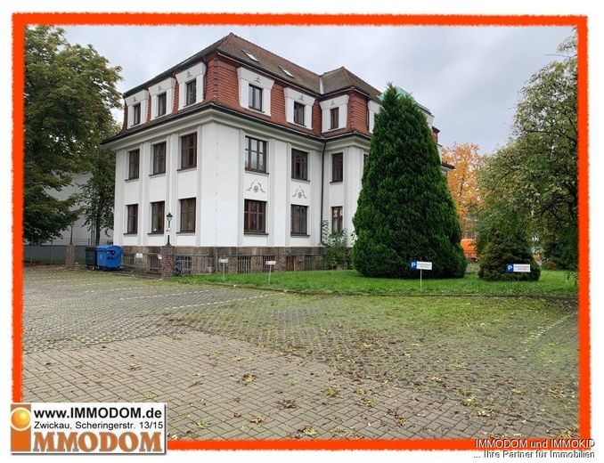Attraktive Büro- oder Praxisräume in TOP-LAGE einer Stadtvilla bzw. eines Bürohauses zu vermieten! – Hausansicht