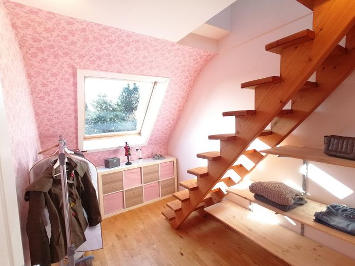 Ankleidezimmer 1. OG rechts I