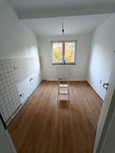 Helle 2 Zimmer Wohnung + Dachterrasse. – Фотографія 8