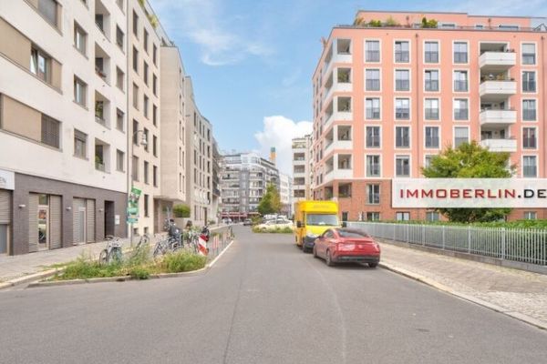 IMMOBERLIN.DE - Topowa lokalizacja w mieście! Doskonałe mieszkanie z loggią od strony południowej